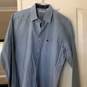 Mens Burberry button down.  Fits man 5’9” who usually wears a medium